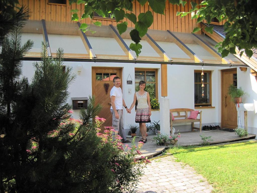 Haus Der Sonne Apartment Kotschach-Mauthen Bagian luar foto